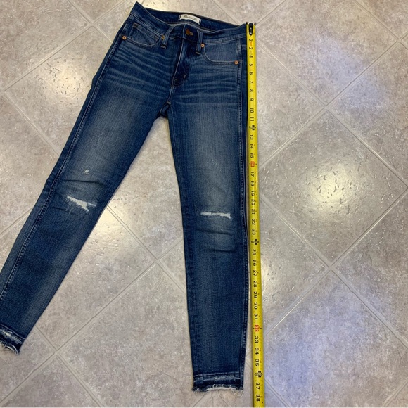 Madewell 9” High-Rise Skinny Blue Jeans with Raw Ankle - Picture 10 of 16
